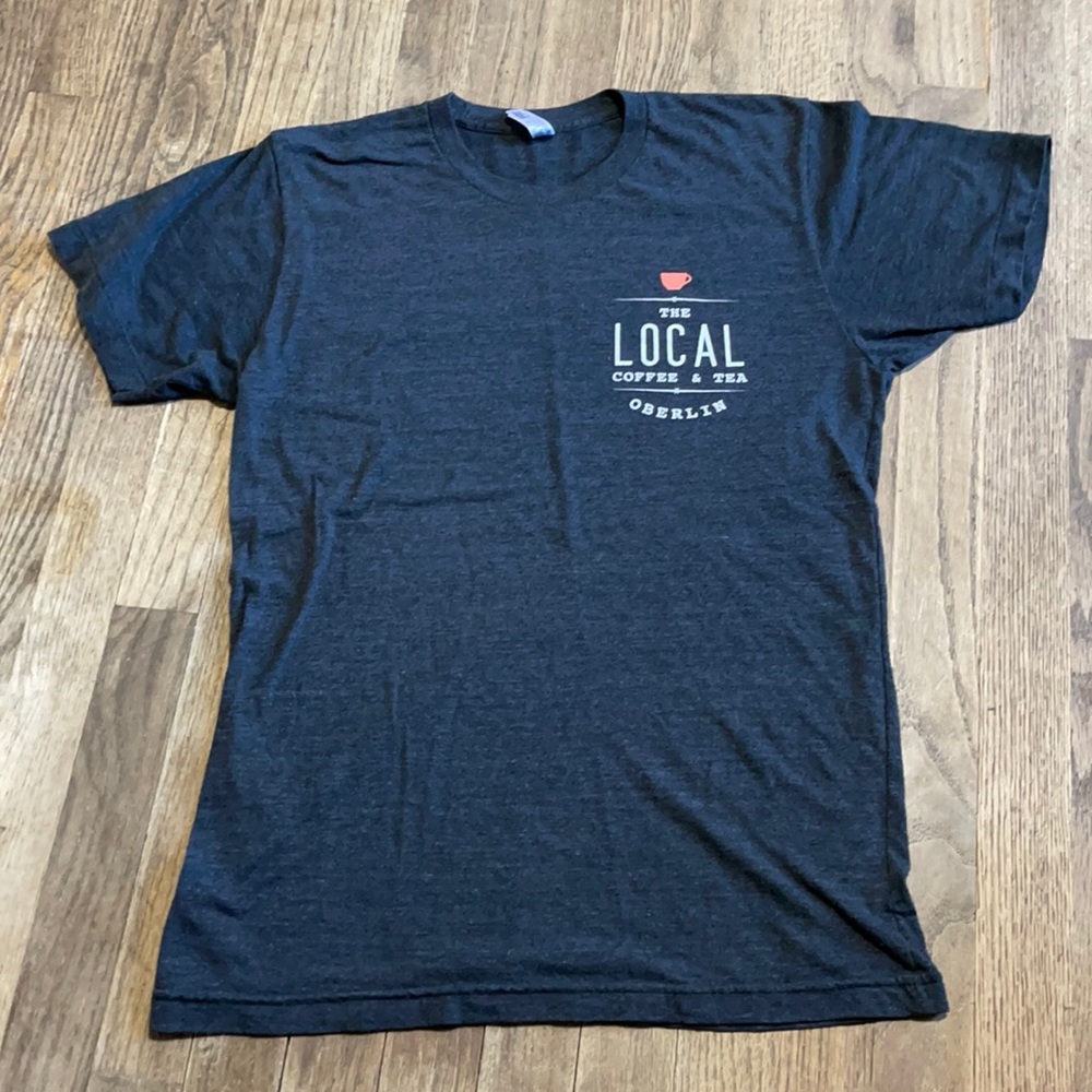 ✨ 3/$20 SALE ✨ Funny coffee shop tshirt size m